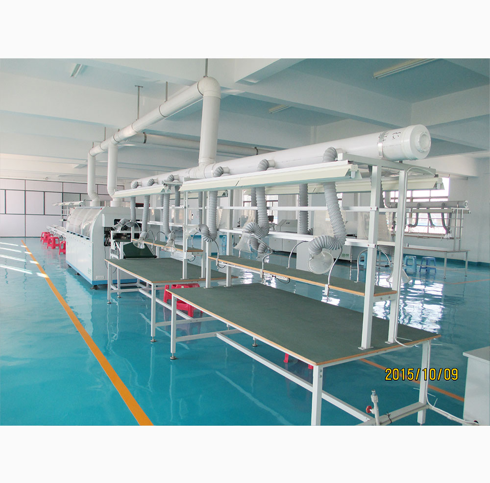 LED street light production line